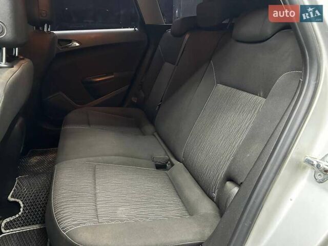 Серый Опель Астра, объемом двигателя 1.69 л и пробегом 275 тыс. км за 6600 $, фото 14 на Automoto.ua