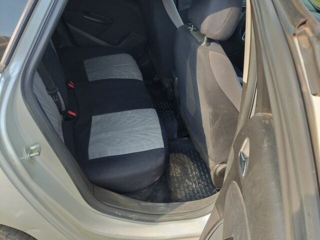 Серый Опель Астра, объемом двигателя 2 л и пробегом 288 тыс. км за 7600 $, фото 9 на Automoto.ua