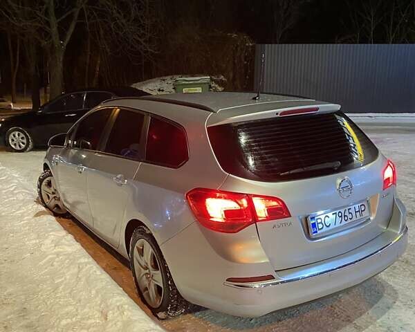 Сірий Опель Астра, об'ємом двигуна 1.7 л та пробігом 322 тис. км за 6700 $, фото 4 на Automoto.ua