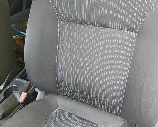 Серый Опель Астра, объемом двигателя 1.69 л и пробегом 330 тыс. км за 6100 $, фото 11 на Automoto.ua