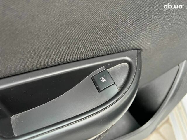 Сірий Опель Астра, об'ємом двигуна 1.7 л та пробігом 330 тис. км за 4000 $, фото 33 на Automoto.ua