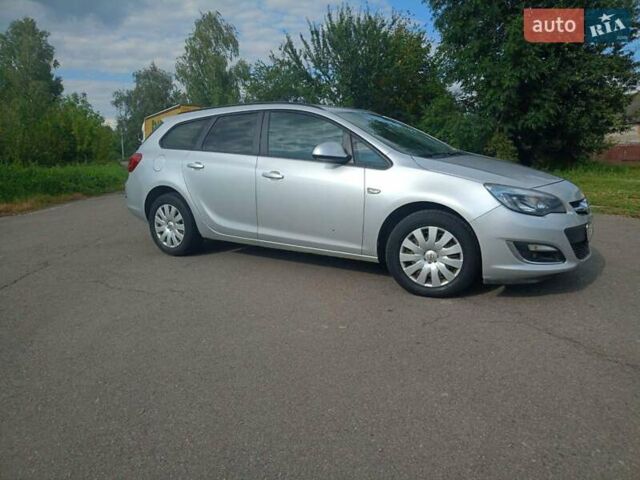 Серый Опель Астра, объемом двигателя 1.69 л и пробегом 191 тыс. км за 7600 $, фото 6 на Automoto.ua