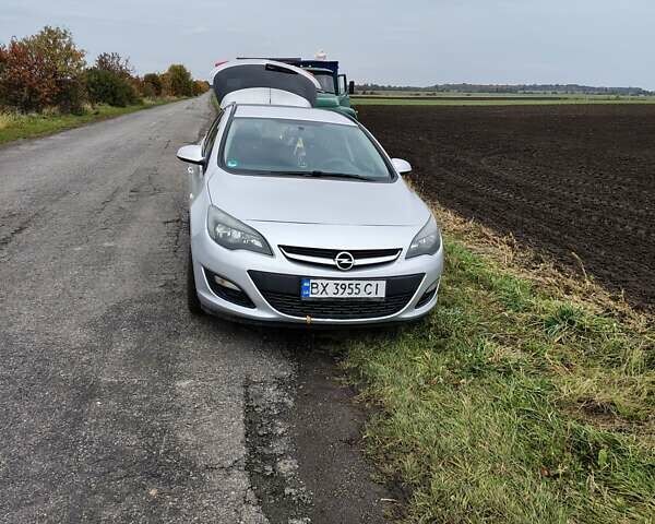 Опель Астра 2013 в Староконстантинов на Automoto.ua Серый Опель Астра, объемом двигателя 1.7 л и пробегом 276 тыс. км за 7000 $, фото 9 на Automoto.ua