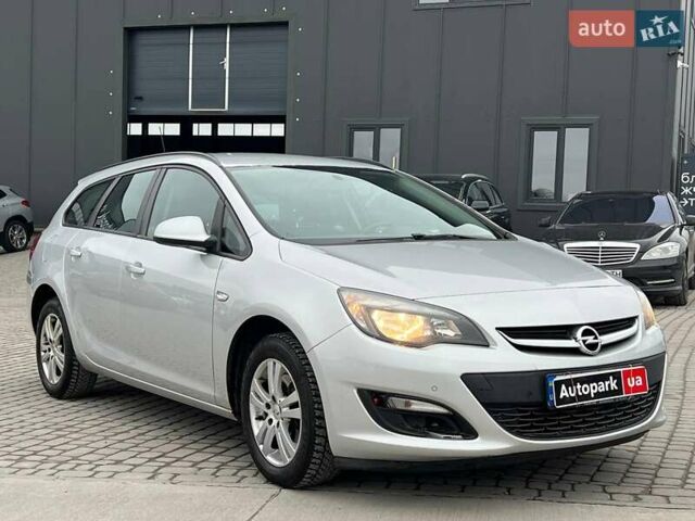 Серый Опель Астра, объемом двигателя 1.7 л и пробегом 330 тыс. км за 4000 $, фото 10 на Automoto.ua