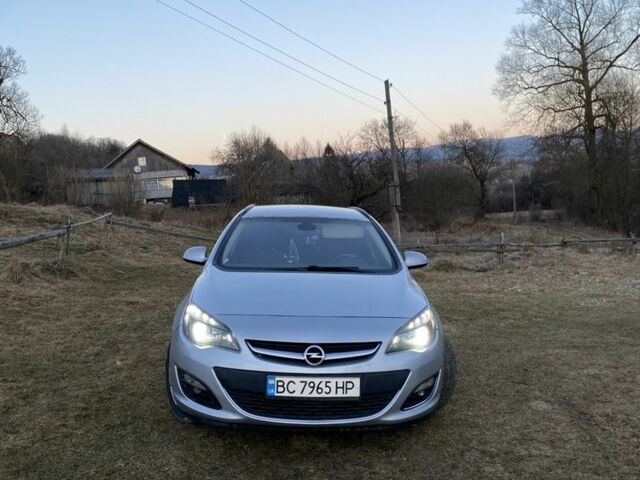 Серый Опель Астра, объемом двигателя 1.7 л и пробегом 320 тыс. км за 6800 $, фото 1 на Automoto.ua