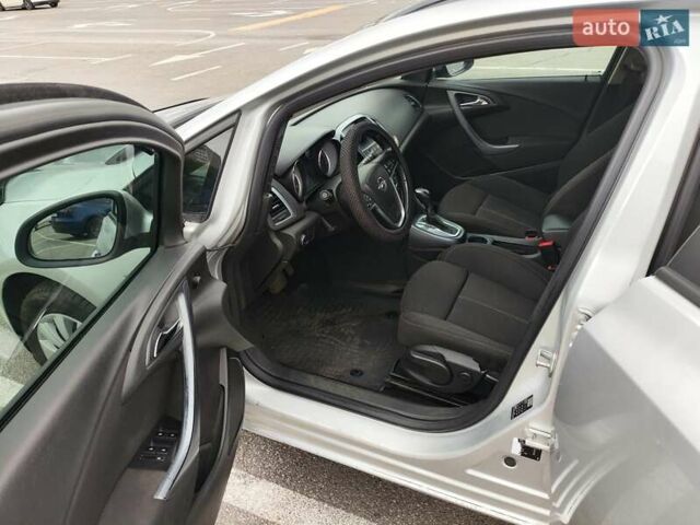 Сірий Опель Астра, об'ємом двигуна 2 л та пробігом 290 тис. км за 7600 $, фото 5 на Automoto.ua