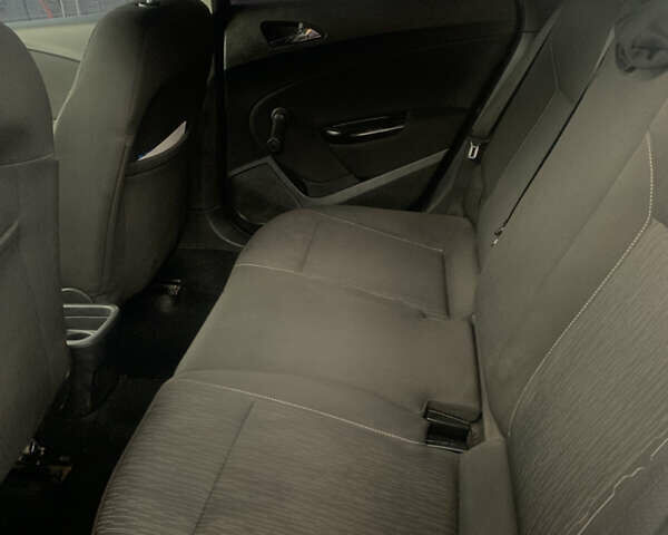 Серый Опель Астра, объемом двигателя 1.69 л и пробегом 283 тыс. км за 6900 $, фото 8 на Automoto.ua