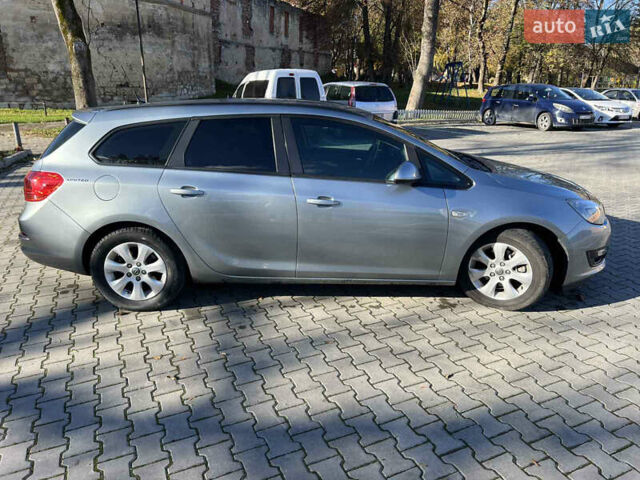 Опель Астра 2013 в Бережанах на Automoto.ua Серый Опель Астра, объемом двигателя 1.7 л и пробегом 210 тыс. км за 8000 $, фото 4 на Automoto.ua