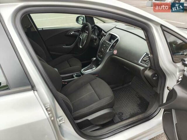 Сірий Опель Астра, об'ємом двигуна 2 л та пробігом 290 тис. км за 7600 $, фото 6 на Automoto.ua