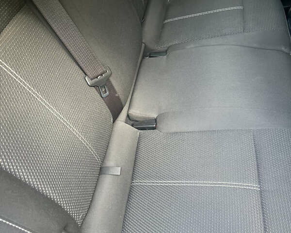 Серый Опель Астра, объемом двигателя 1.69 л и пробегом 198 тыс. км за 8299 $, фото 13 на Automoto.ua