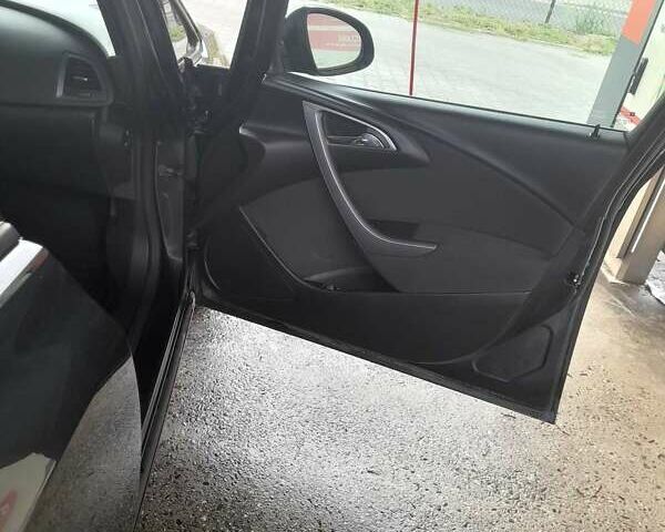 Серый Опель Астра, объемом двигателя 1.69 л и пробегом 217 тыс. км за 6000 $, фото 7 на Automoto.ua