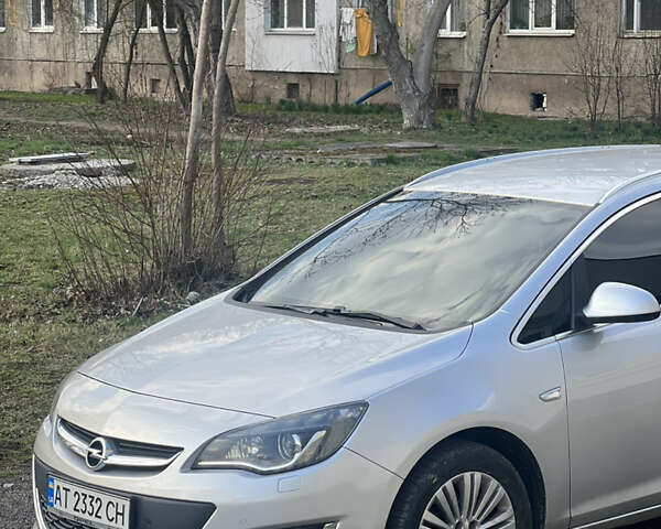 Опель Астра 2013 в Ивано-Франковске на Automoto.ua Серый Опель Астра, объемом двигателя 1.7 л и пробегом 196 тыс. км за 9850 $, фото 17 на Automoto.ua