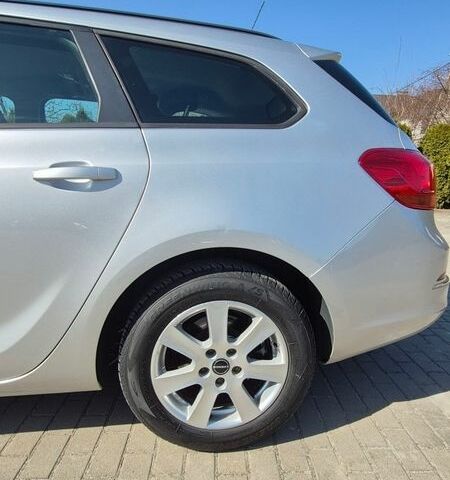 Сірий Опель Астра, об'ємом двигуна 1.7 л та пробігом 218 тис. км за 6800 $, фото 53 на Automoto.ua