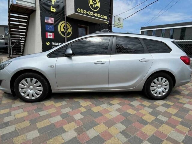 Серый Опель Астра, объемом двигателя 1.7 л и пробегом 197 тыс. км за 7400 $, фото 3 на Automoto.ua