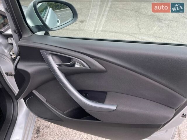 Серый Опель Астра, объемом двигателя 1.69 л и пробегом 208 тыс. км за 5999 $, фото 22 на Automoto.ua