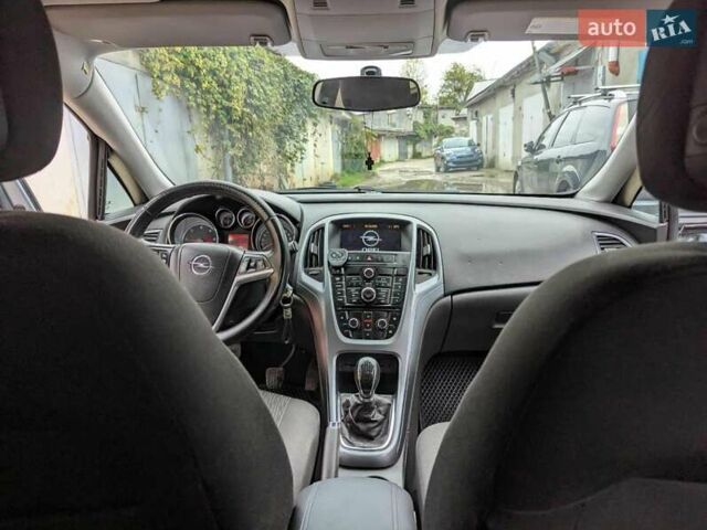 Сірий Опель Астра, об'ємом двигуна 1.7 л та пробігом 282 тис. км за 6500 $, фото 7 на Automoto.ua