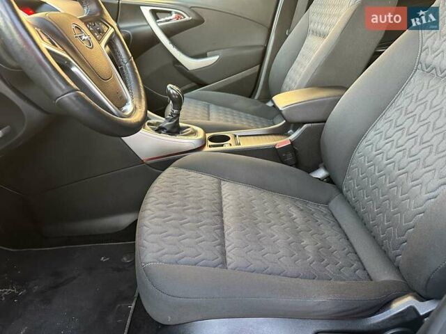 Сірий Опель Астра, об'ємом двигуна 1.7 л та пробігом 265 тис. км за 6800 $, фото 22 на Automoto.ua