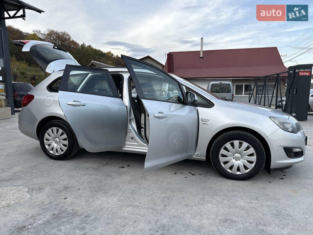 Серый Опель Астра, объемом двигателя 1.7 л и пробегом 264 тыс. км за 7200 $, фото 18 на Automoto.ua