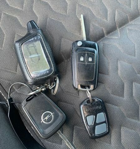 Сірий Опель Астра, об'ємом двигуна 1.69 л та пробігом 225 тис. км за 6200 $, фото 25 на Automoto.ua