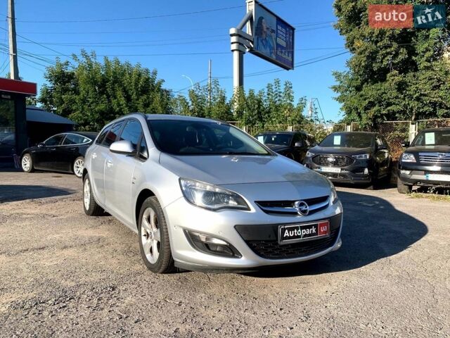 Сірий Опель Астра, об'ємом двигуна 2 л та пробігом 219 тис. км за 7990 $, фото 2 на Automoto.ua