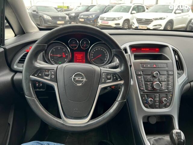 Сірий Опель Астра, об'ємом двигуна 1.7 л та пробігом 330 тис. км за 4000 $, фото 21 на Automoto.ua