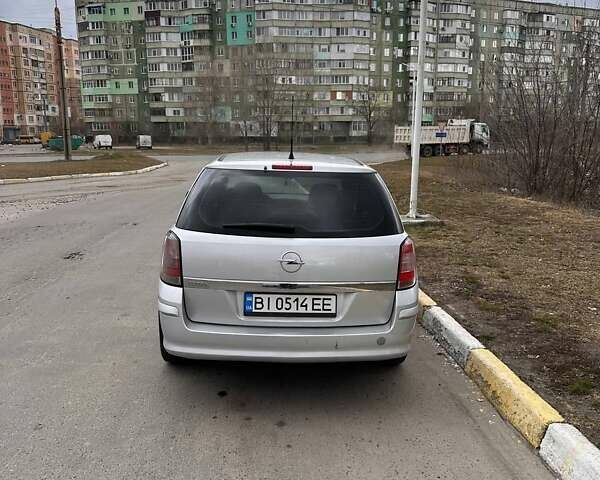 Сірий Опель Астра, об'ємом двигуна 1.6 л та пробігом 275 тис. км за 5600 $, фото 16 на Automoto.ua