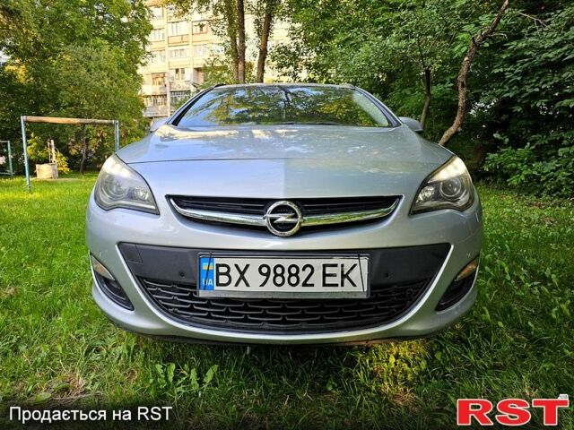 Сірий Опель Астра, об'ємом двигуна 2 л та пробігом 219 тис. км за 8400 $, фото 4 на Automoto.ua
