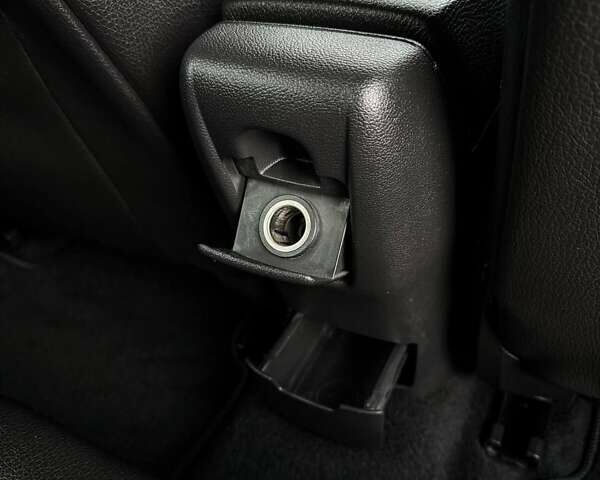 Сірий Опель Астра, об'ємом двигуна 1.6 л та пробігом 170 тис. км за 9200 $, фото 38 на Automoto.ua