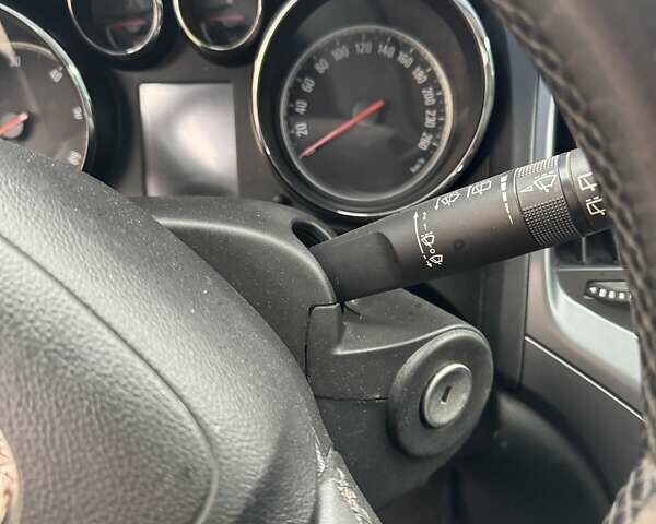 Серый Опель Астра, объемом двигателя 1.69 л и пробегом 458 тыс. км за 6948 $, фото 13 на Automoto.ua