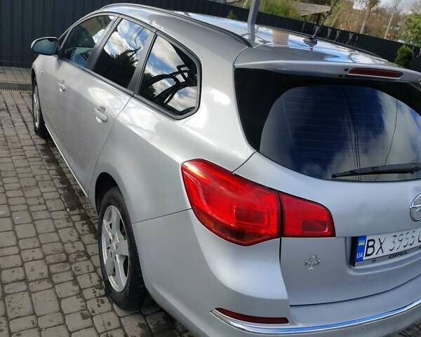 Опель Астра 2013 в Староконстантинов на Automoto.ua Серый Опель Астра, объемом двигателя 1.7 л и пробегом 276 тыс. км за 7000 $, фото 3 на Automoto.ua