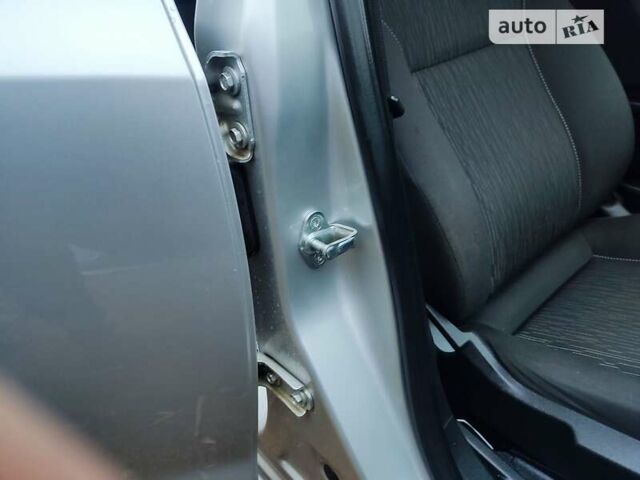 Сірий Опель Астра, об'ємом двигуна 1.7 л та пробігом 294 тис. км за 8100 $, фото 19 на Automoto.ua