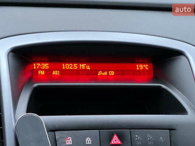 Серый Опель Астра, объемом двигателя 1.69 л и пробегом 270 тыс. км за 8500 $, фото 13 на Automoto.ua