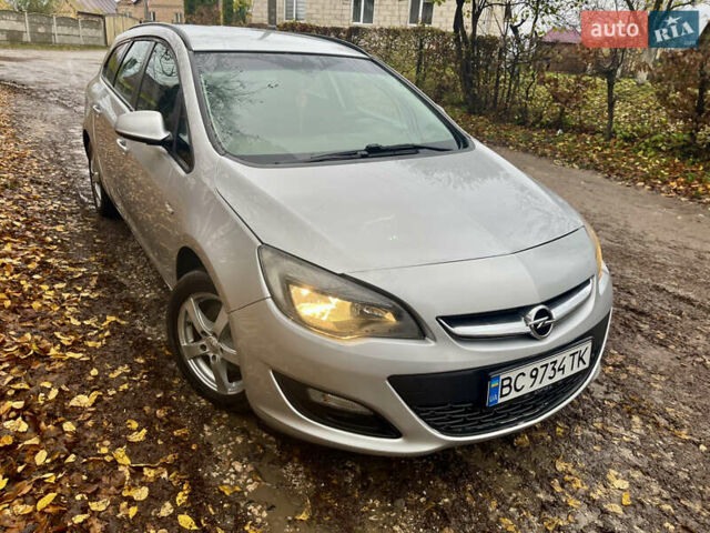 Сірий Опель Астра, об'ємом двигуна 1.69 л та пробігом 239 тис. км за 5500 $, фото 1 на Automoto.ua