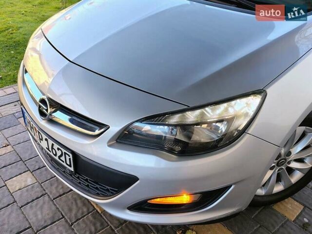 Опель Астра 2014 в Бориславе на Automoto.ua Серый Опель Астра, объемом двигателя 1.7 л и пробегом 238 тыс. км за 7300 $, фото 11 на Automoto.ua
