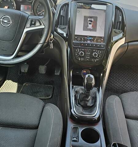 Серый Опель Астра, объемом двигателя 1.6 л и пробегом 280 тыс. км за 8699 $, фото 29 на Automoto.ua