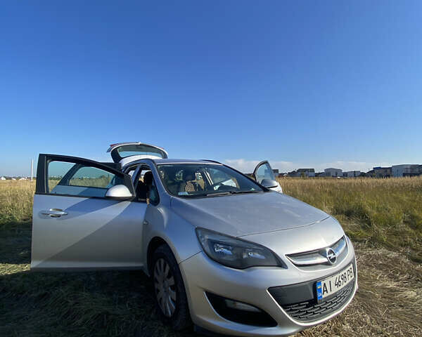Опель Астра 2014 у Софіївська Борщагівка на Automoto.ua Сірий Опель Астра, об'ємом двигуна 1.6 л та пробігом 235 тис. км за 7500 $, фото 2 на Automoto.ua