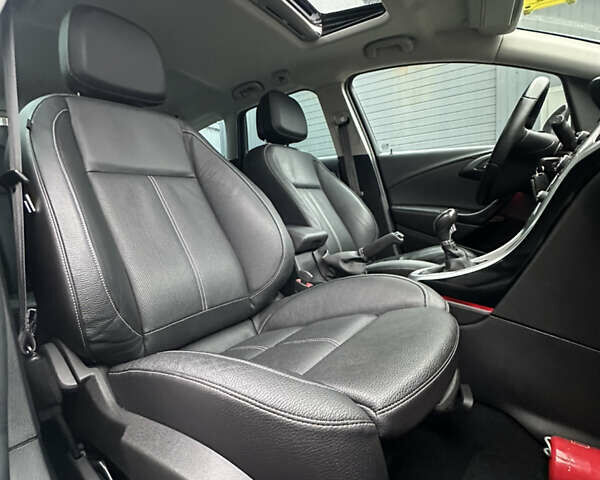 Сірий Опель Астра, об'ємом двигуна 1.6 л та пробігом 205 тис. км за 9950 $, фото 66 на Automoto.ua