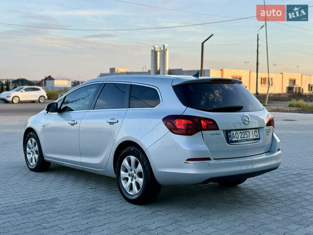 Серый Опель Астра, объемом двигателя 1.6 л и пробегом 290 тыс. км за 7700 $, фото 3 на Automoto.ua