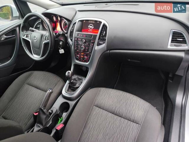 Сірий Опель Астра, об'ємом двигуна 1.4 л та пробігом 212 тис. км за 7850 $, фото 43 на Automoto.ua