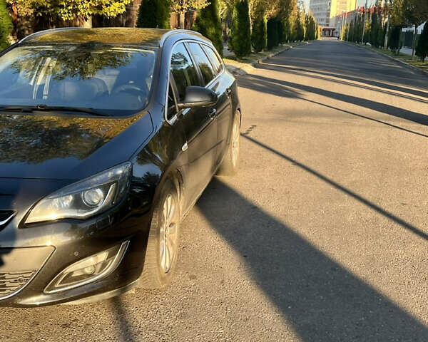 Сірий Опель Астра, об'ємом двигуна 2 л та пробігом 357 тис. км за 8350 $, фото 2 на Automoto.ua