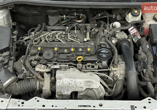 Опель Астра 2014 в Хмельницком на Automoto.ua Серый Опель Астра, объемом двигателя 1.6 л и пробегом 192 тыс. км за 7950 $, фото 22 на Automoto.ua