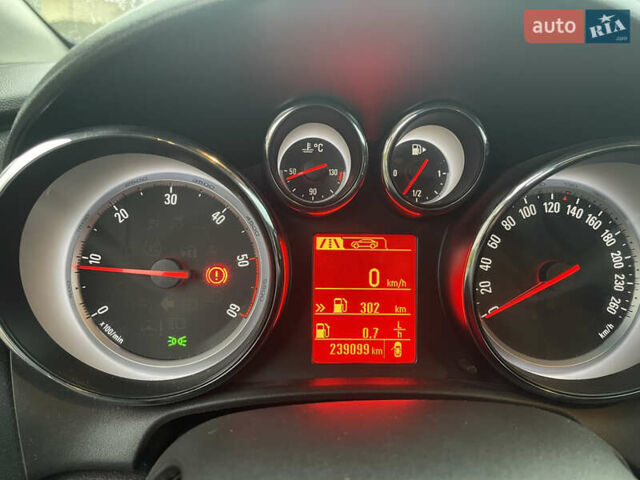 Сірий Опель Астра, об'ємом двигуна 1.69 л та пробігом 239 тис. км за 5500 $, фото 24 на Automoto.ua