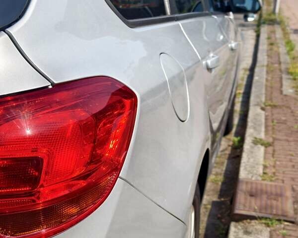 Серый Опель Астра, объемом двигателя 1.96 л и пробегом 307 тыс. км за 7300 $, фото 33 на Automoto.ua