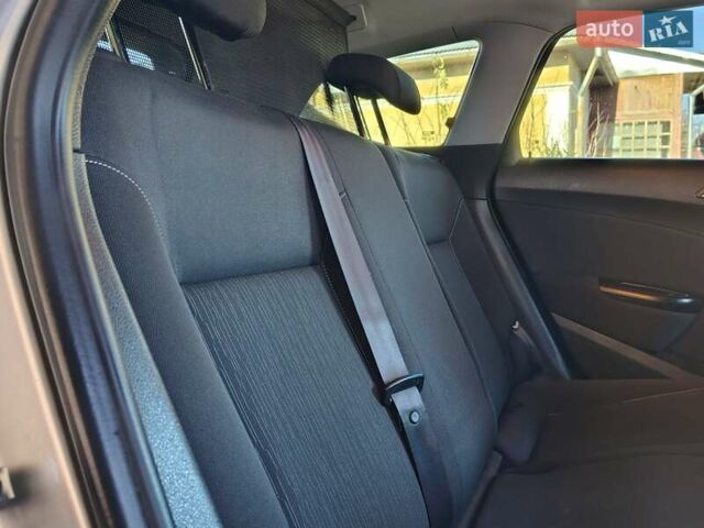 Опель Астра 2014 в Бориславе на Automoto.ua Серый Опель Астра, объемом двигателя 1.7 л и пробегом 238 тыс. км за 7300 $, фото 79 на Automoto.ua