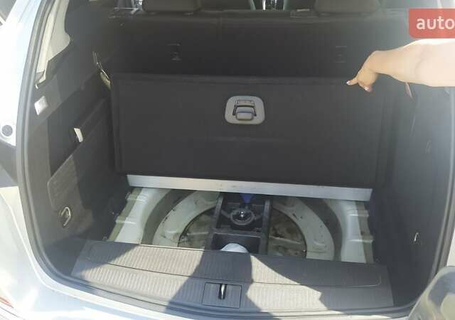 Серый Опель Астра, объемом двигателя 1.6 л и пробегом 260 тыс. км за 7500 $, фото 12 на Automoto.ua