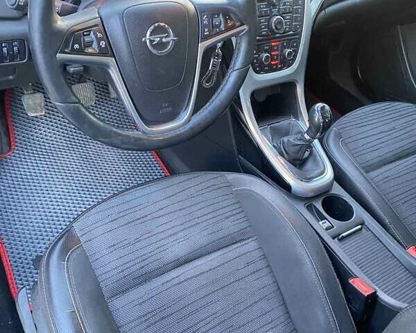 Серый Опель Астра, объемом двигателя 1.6 л и пробегом 300 тыс. км за 7700 $, фото 24 на Automoto.ua