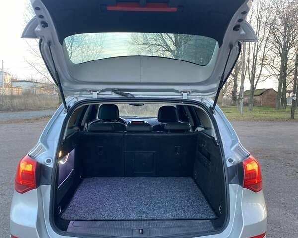 Серый Опель Астра, объемом двигателя 1.6 л и пробегом 300 тыс. км за 7700 $, фото 7 на Automoto.ua