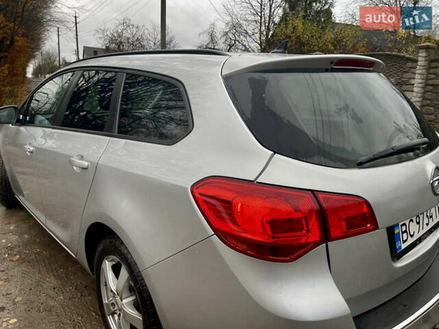 Серый Опель Астра, объемом двигателя 1.69 л и пробегом 239 тыс. км за 5700 $, фото 12 на Automoto.ua