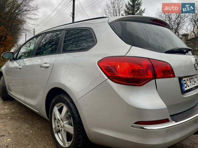 Серый Опель Астра, объемом двигателя 1.69 л и пробегом 239 тыс. км за 5700 $, фото 13 на Automoto.ua