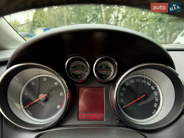 Сірий Опель Астра, об'ємом двигуна 2 л та пробігом 173 тис. км за 10200 $, фото 23 на Automoto.ua